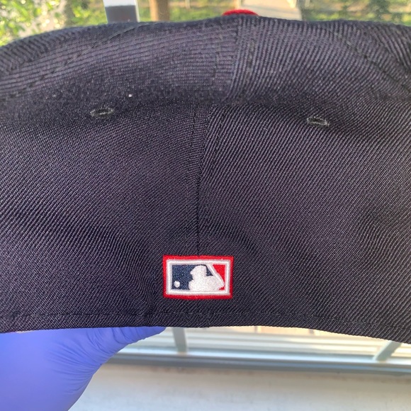 New Era Atlanta Braves World Series Patch 1995 MLB - Picture 4 of 5